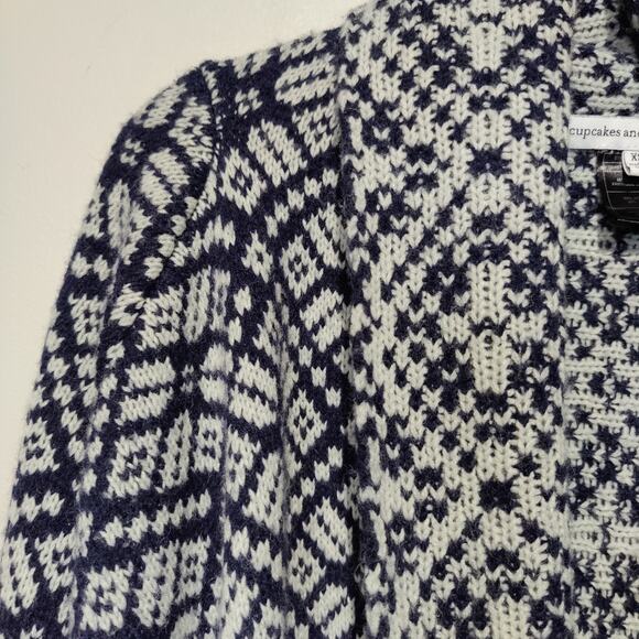 Cupcakes and Cashmere Sz XS Navy Blue Grey Waterfall Sweater Nordic Wool Blend - Picture 2 of 7